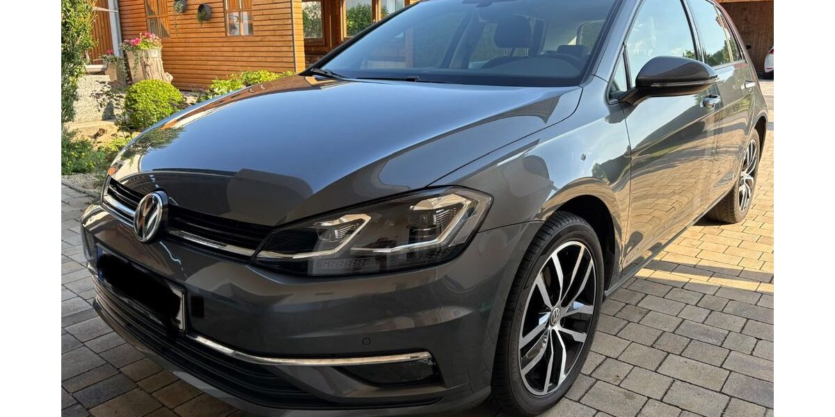 VW Golf 69.000 km 13.700 &euro; Schönberg 94513