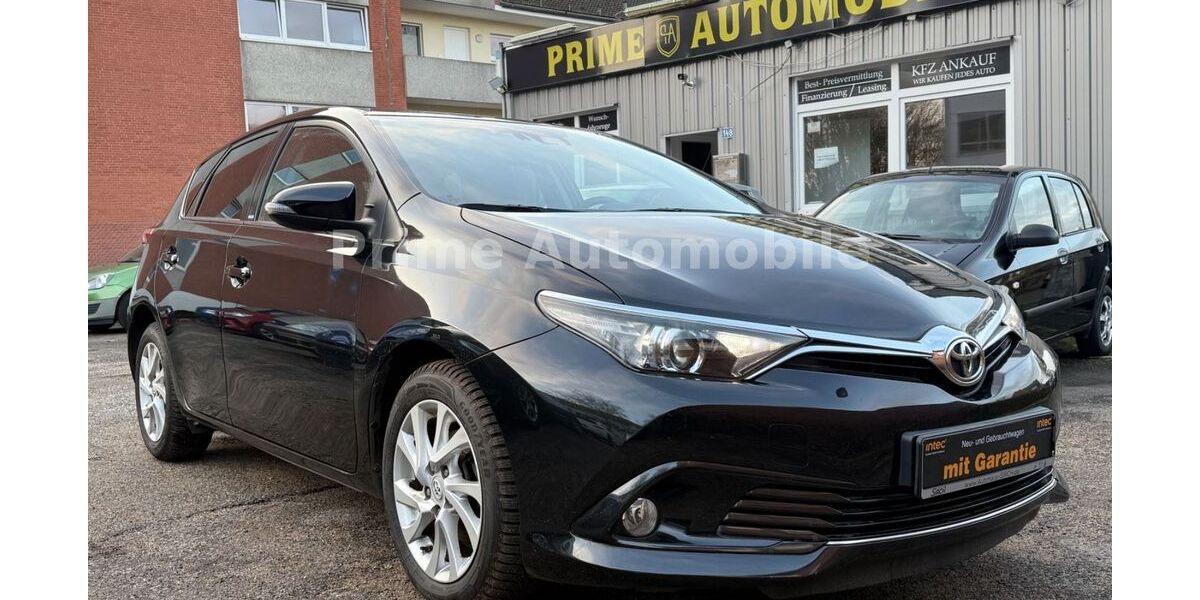 Toyota Auris 55.000 km 11.990 &euro; Kiel 24113
