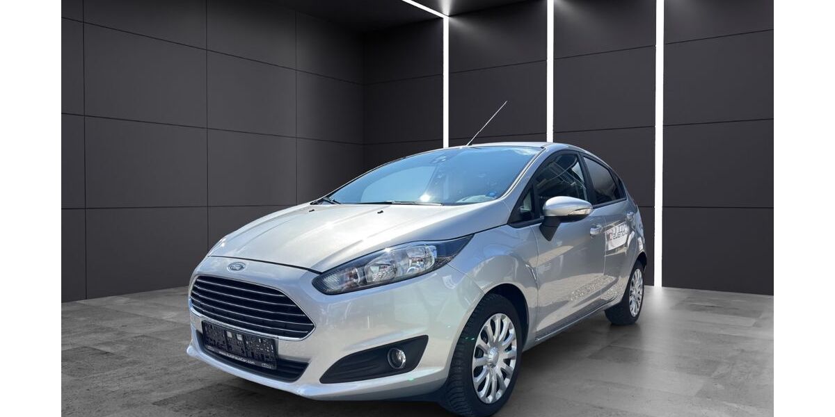 Ford Fiesta 53.500 km 5.990 &euro; Reutlingen / Stuttgart 72766