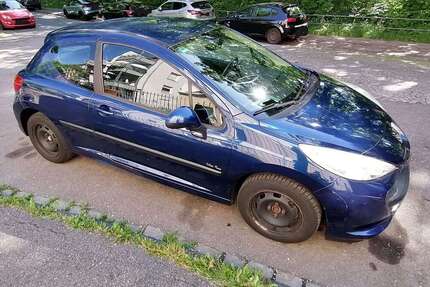 Peugeot 207 72.500 km 2.700 &euro; Augsburg 86152