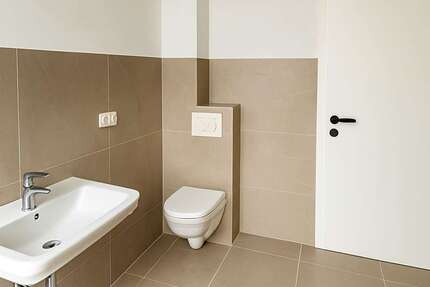 Wohnung zum Mieten in Schöningen 870 € 96 m² 5 zimmer