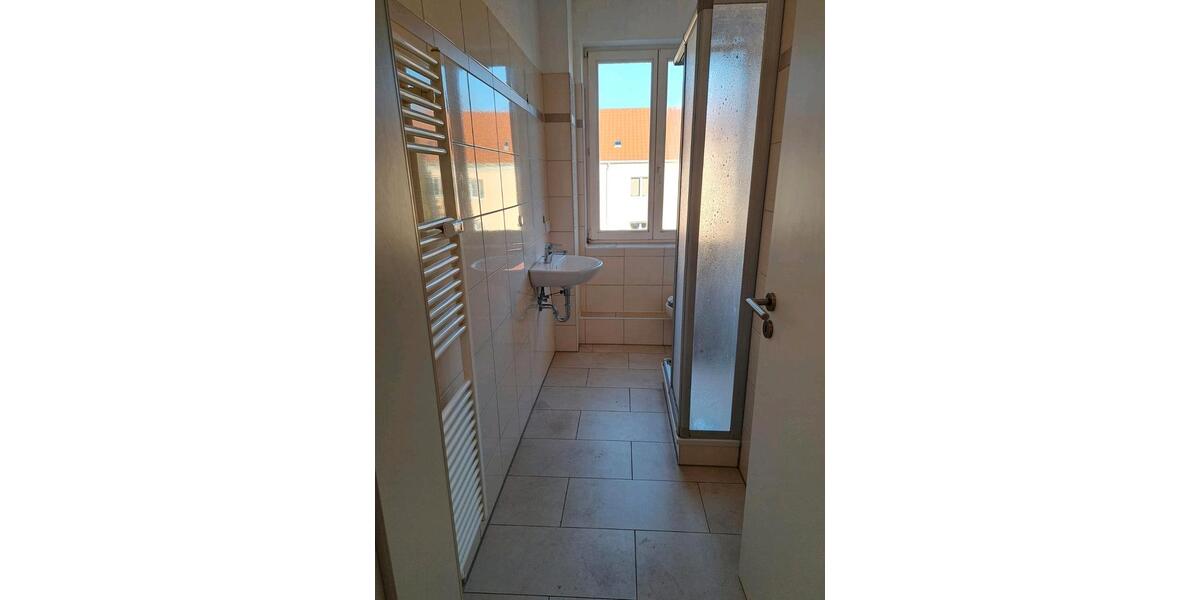 Etagenwohnung Hohenmölsen - 2 Zimmer, 50 m&sup2;, 530&euro; | Angebot:25397841