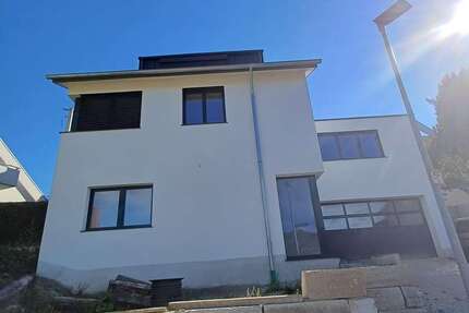 Haus zum Kaufen in weilheim an der teck 1.150.000 € 243 m² 7 zimmer