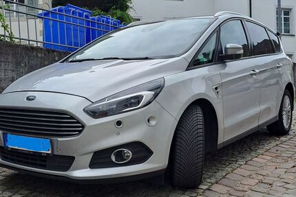 Ford S-Max 164.000 km 12.600 &euro; Waldshut-Tiengen 79761
