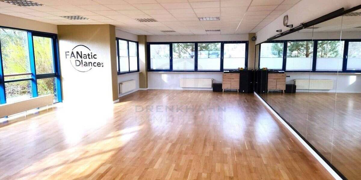 Gewerbeobjekt Güstrow Dettmannsdorf - 7 Zimmer, 336 m&sup2;, 299.000&euro; | Angebot:25729157