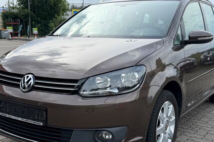 VW Touran 184.246 km 8.690 &euro; Göttingen 37081
