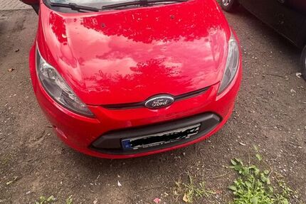 Ford Fiesta 190.000 km 2.600 &euro; Osnabrück 49074