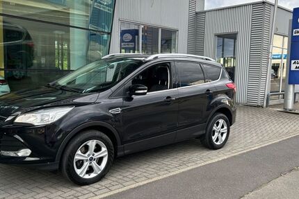 Ford Kuga 168.000 km 8.499 &euro; Niestetal bei Kassel 34266
