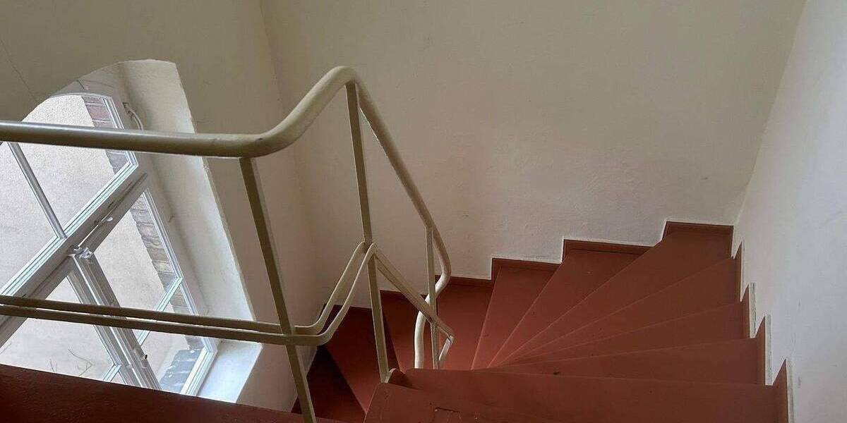Etagenwohnung Halle (Saale) Innenstadt - 2 Zimmer, 52 m&sup2;, 472&euro; | Angebot:26891628