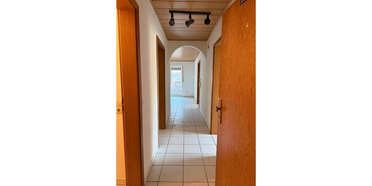 Schöne 3-Zimmer-Wohnung in Runkel-Wirbelau-Balkon-ab sofort frei! 3 zimmer