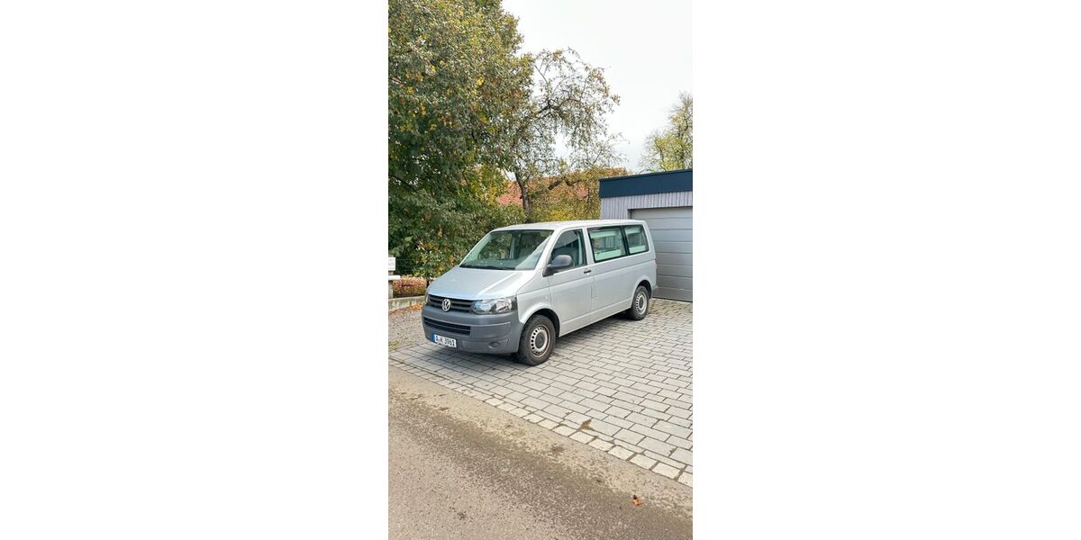 VW T5 Transporter 141.000 km 14.600 &euro; Langerringen 86853