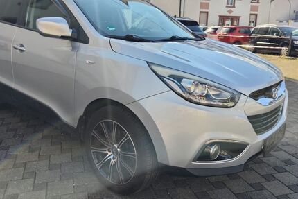 Hyundai ix35 236.000 km 5.400 &euro; Saarlouis 66740