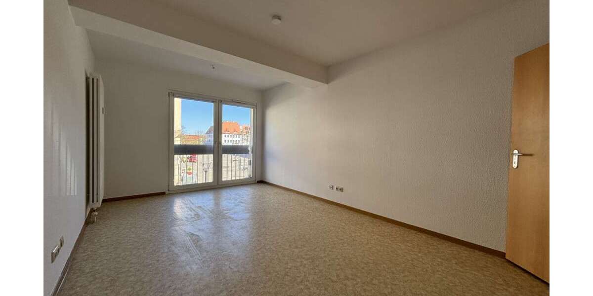Etagenwohnung Frankfurt (Oder) - 2 Zimmer, 71 m&sup2;, 557&euro; | Angebot:27007224
