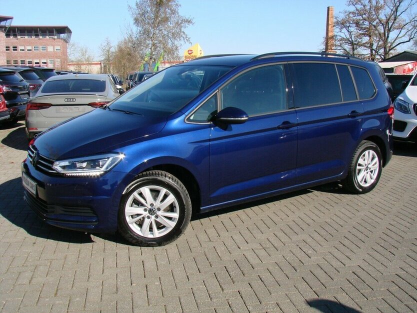 Touran 1.5TSI Comfortline 7-Sitzer ACC Standheizun