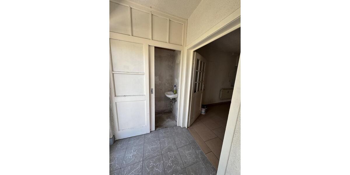Einfamilienhaus Rheinstetten - 11 Zimmer, 226 m&sup2;, 495.000&euro; | Angebot:26729200