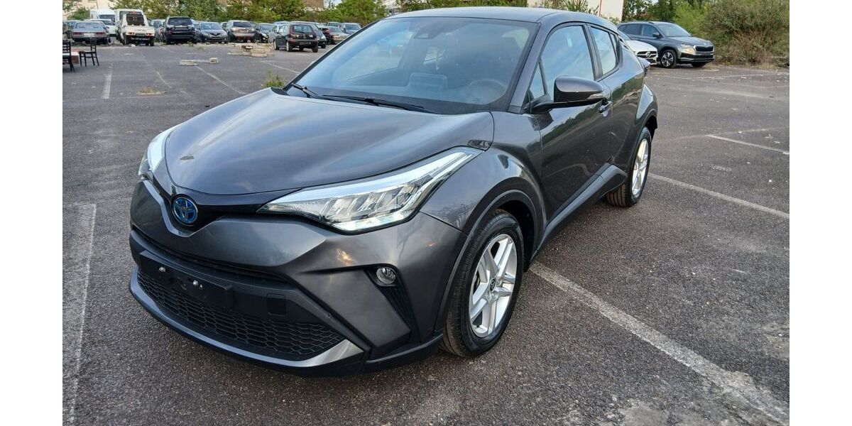 Toyota C-HR 20.000 km 19.900 &euro; Mittenwalde 15749