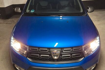 Dacia Logan 158.000 km 5.600 &euro; Garmisch-Partenkirchen 82467