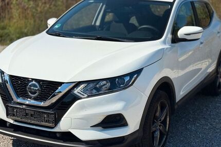 Nissan Qashqai 55.428 km 11.500 &euro; München 81735