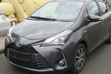 Toyota Yaris 31.000 km 16.400 € Mülheim an der Ruhr 45478