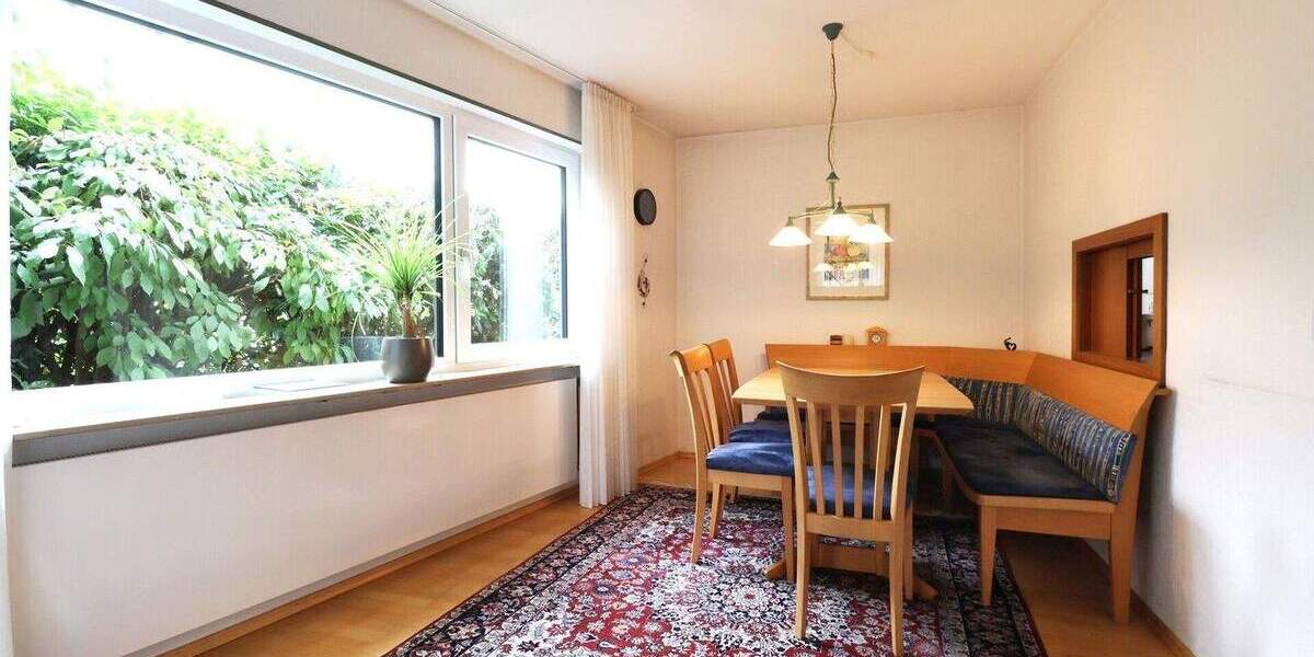 Freistehendes Einfamilienhaus mit viel Platz für Großfamilie & Home Office 6 zimmer