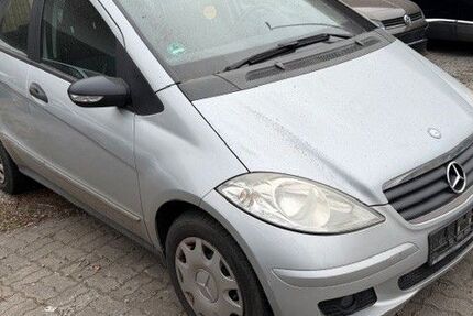 Mercedes-Benz A 150 163.624 km 2.500 &euro; Berlin 12099