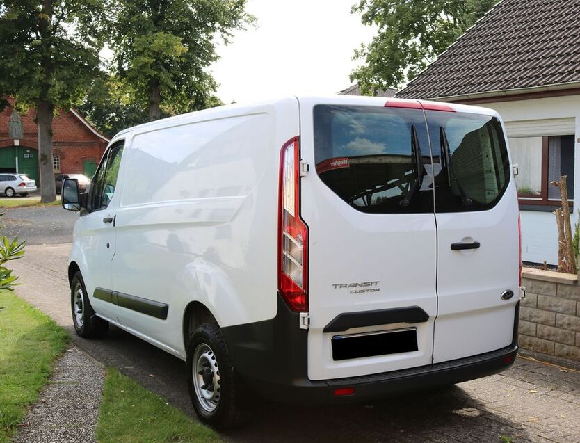Ford Transit Custom 46.820 km 14.700 € Weyhe 28844