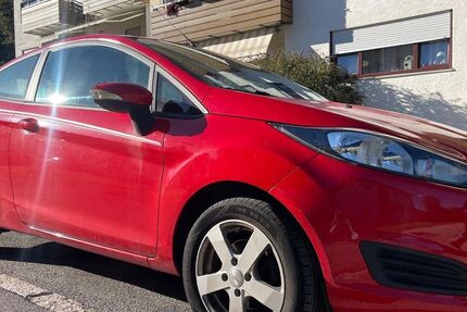 Ford Fiesta 68.000 km 5.699 &euro; Penzberg 82377