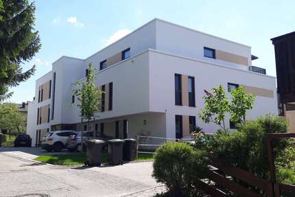 Wohnung Bad Endorf Kurf - 3 Zimmer, 126 m&sup2;, 1.530&euro; | Angebot:26660114