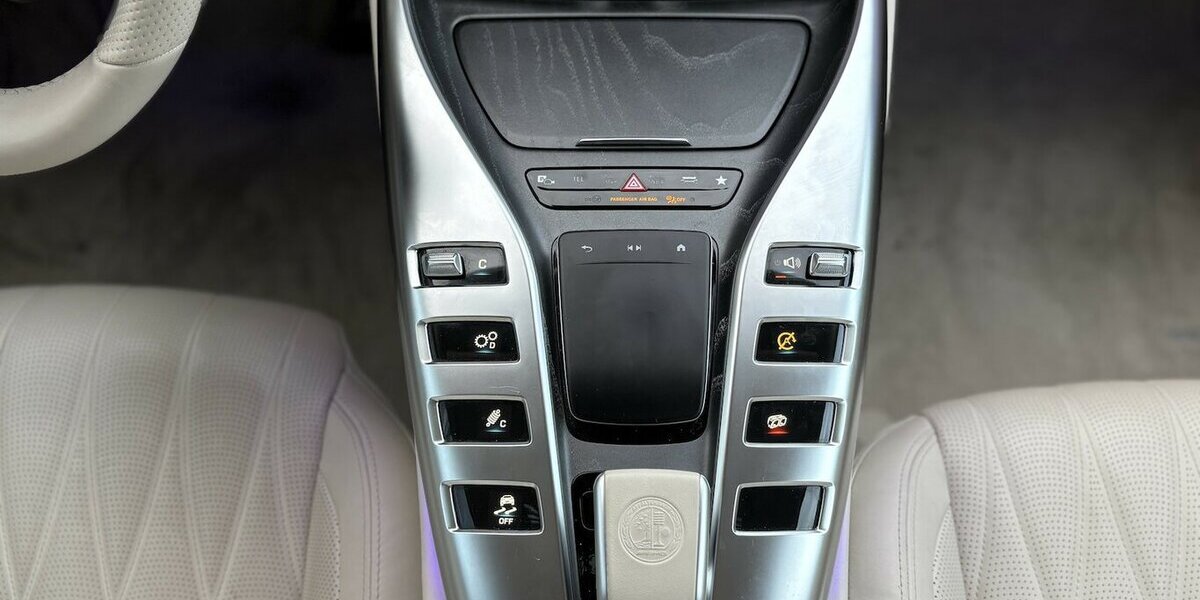 Mercedes-Benz AMG GT 43 4Matic+ SPORTAGA/MEMORY/BURM./1.HAND 96.338 km 75.800 &euro; Villingen-Schwenningen 78054