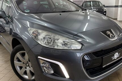 Peugeot 308 236.000 km 1.290 &euro; Schmelz 66839