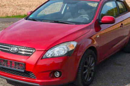 Kia pro ceed / ProCeed 150.000 km 3.990 &euro; Neukirchen-Vluyn 47506