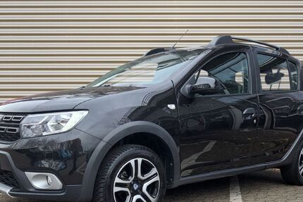 Dacia Sandero 64.990 km 11.490 &euro; Duisburg 47059