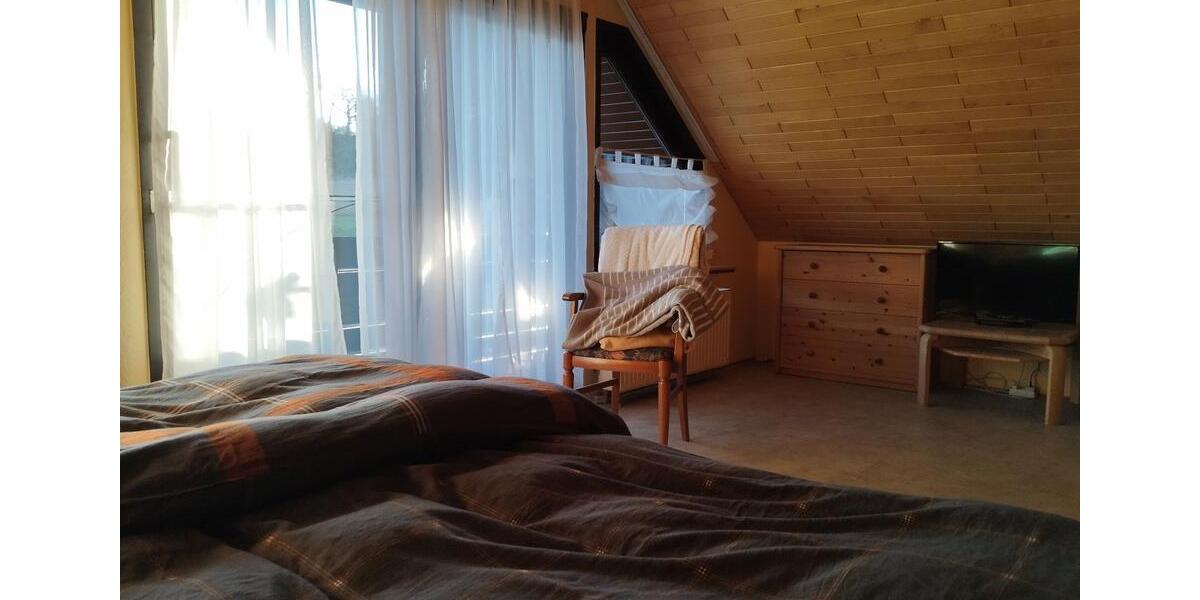 Großzügiges EFH mit ELW, Garten und Mehrfachgaragen 6 zimmer