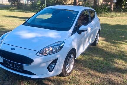 Ford Fiesta 16.007 km 9.750 &euro; Felixsee 03130