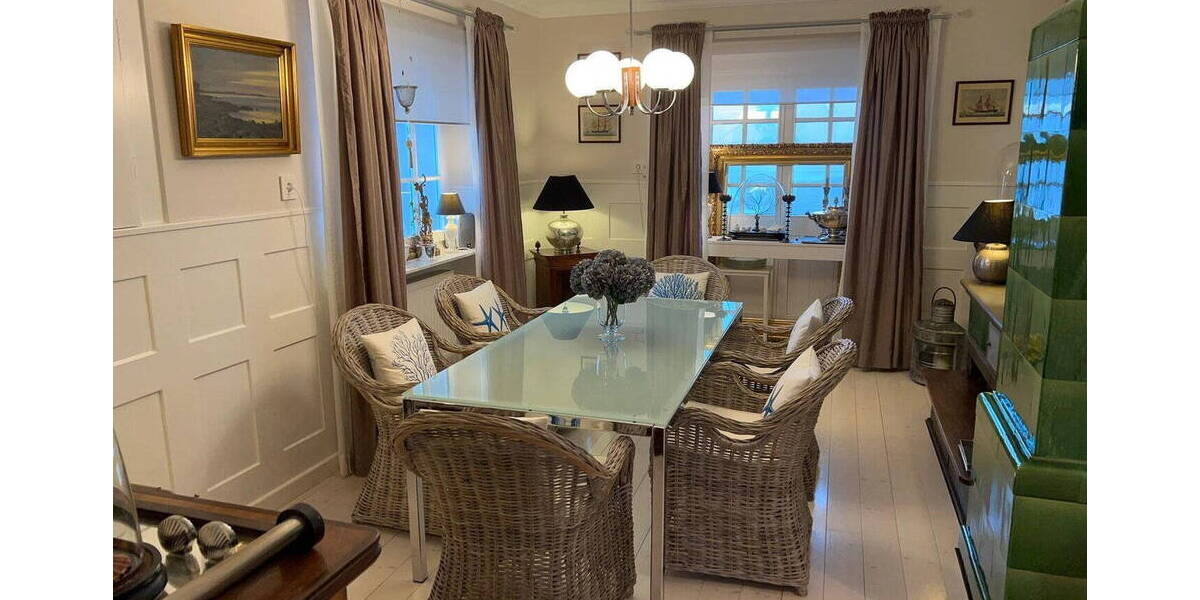 Einfamilienhaus Stühlingen Bettmaringen - 8 Zimmer, 220 m&sup2;, 1.150.000&euro; | Angebot:25718871