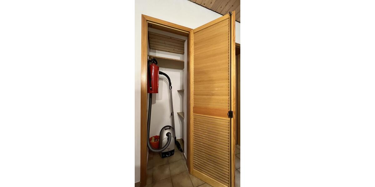 ***MEHRGENERATIONENWOHNUNG MIT ALTSTADT-CHARME*** 5 zimmer