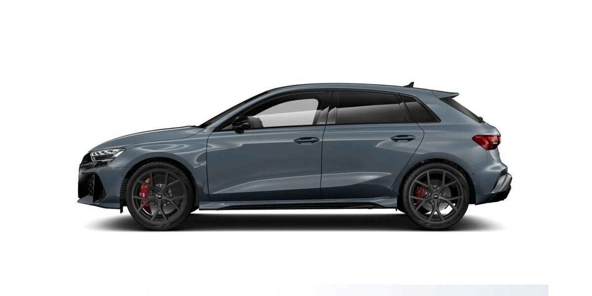 Audi RS3 3.950 km 68.790 &euro; Celle 29227