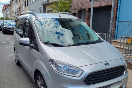 Ford Tourneo Courier 90.686 km 8.400 € Bremen 28199