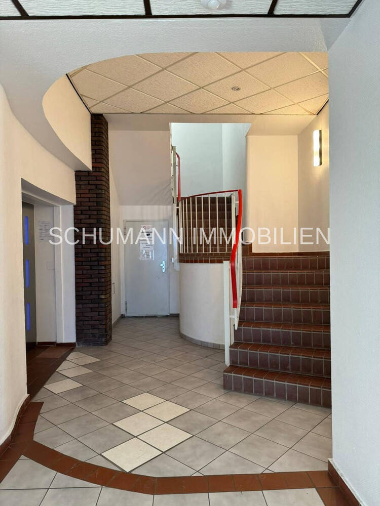 RESERVIERT!! Gepflegte CityWohnung mit Loggia und Fahrstuhl