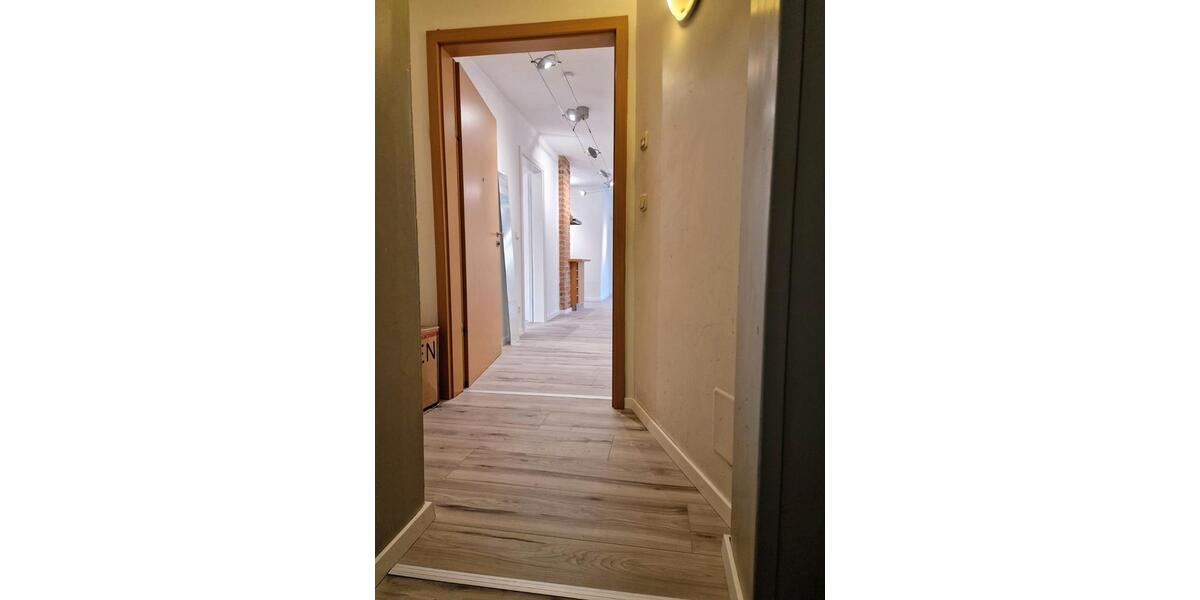 Dachgeschoßwohnung Coburg - 4.5 Zimmer, 96 m&sup2;, 940&euro; | Angebot:26137416
