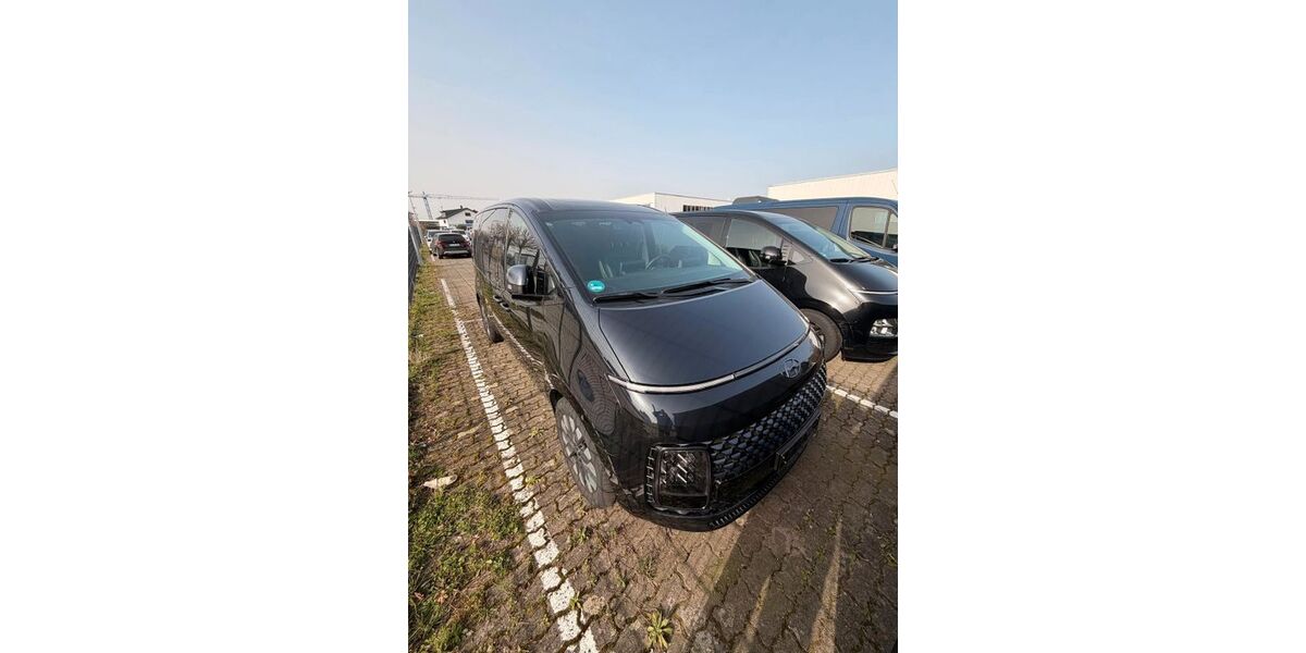 Hyundai STARIA 14.000 km 48.000 &euro; Heidelberg 69123