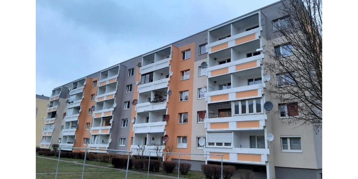 Etagenwohnung Oelsnitz (Erzgebirge) - 2 Zimmer, 49 m&sup2;, 490&euro; | Angebot:26167077