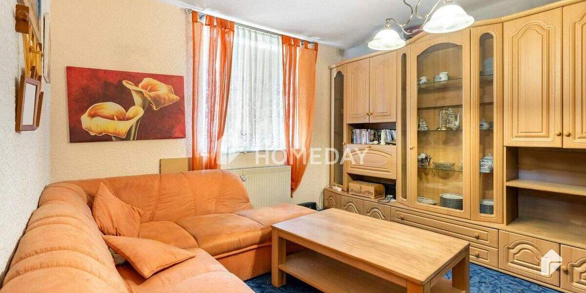 Etagenwohnung Bottrop Welheim - 9 Zimmer, 145 m&sup2;, 195.000&euro; | Angebot:25684218