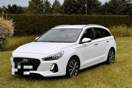 Hyundai i30 157.000 km 13.999 &euro; Bad Vilbel 61118