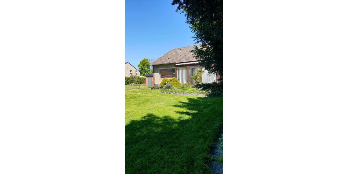 Einfamilienhaus Salzgitter Ortschaft Ost - 6 Zimmer, 134 m&sup2;, 1.700&euro; | Angebot:26719515