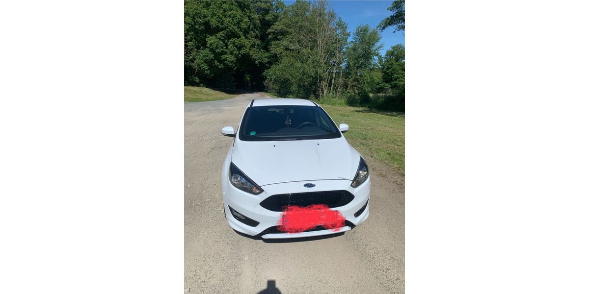 Ford Focus 43.000 km 12.500 &euro; Lußberg 96151