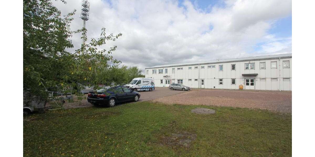 Büro in Halle (Saale)-Versorgungsgebiet 251 € 66 m² zimmer