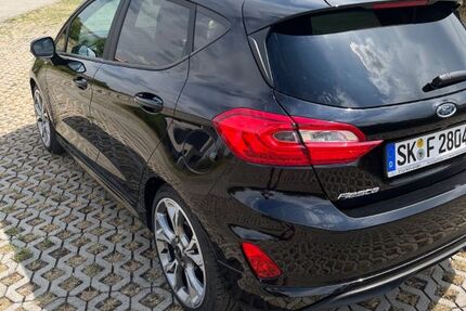 Ford Fiesta 64.200 km 12.500 &euro; Teutschenthal 06179