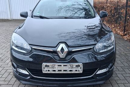 Renault Megane 124.000 km 3.300 &euro; Weiden 92637