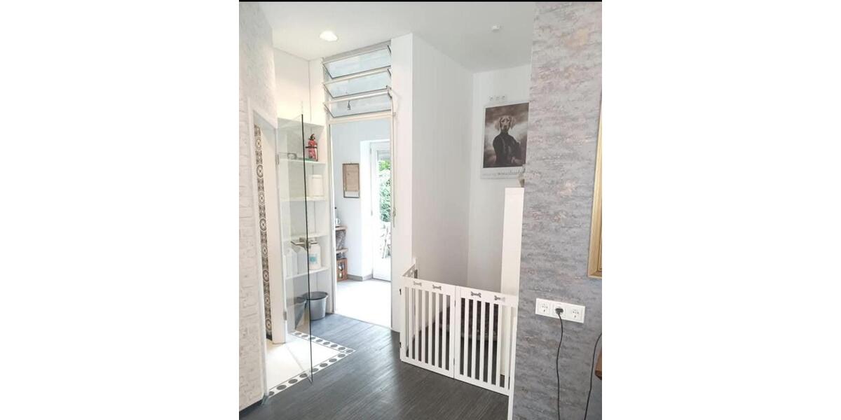 Erdgeschoßwohnung Hammelburg - 2 Zimmer, 92 m&sup2;, 140.000&euro; | Angebot:26837198
